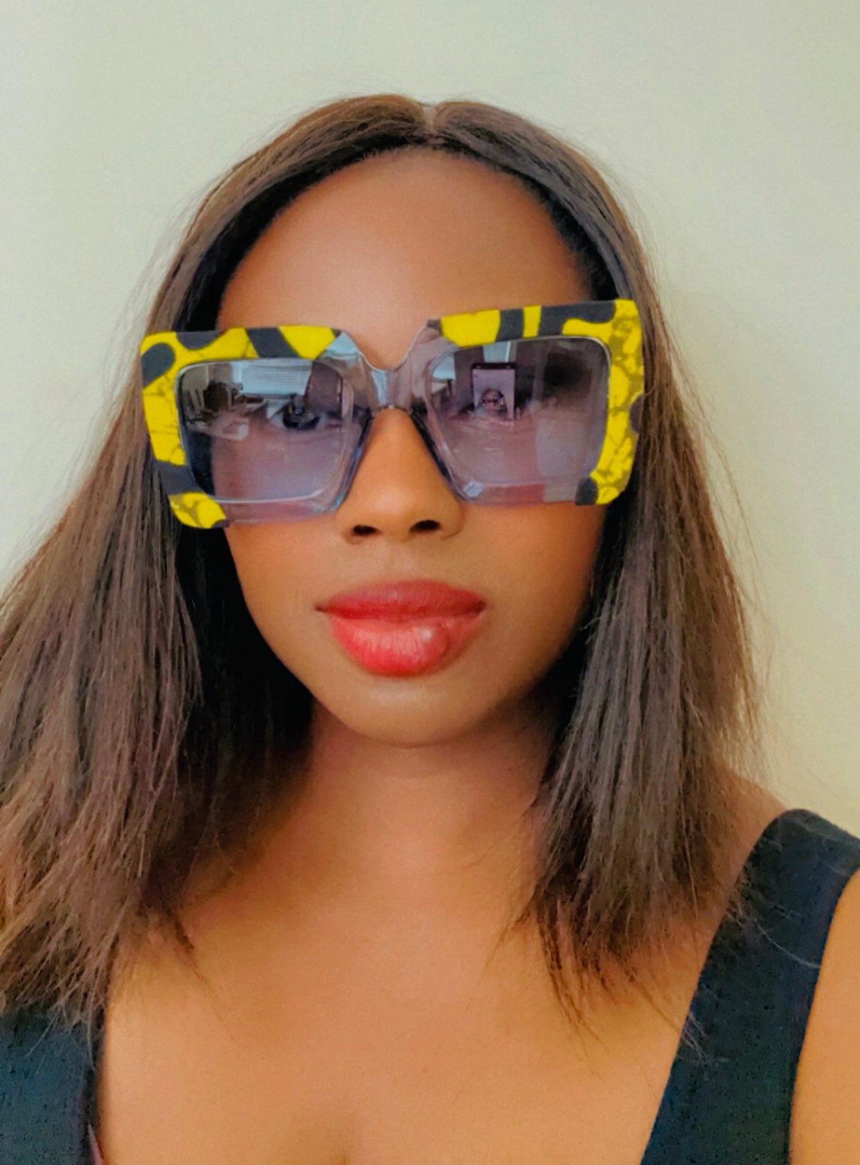 SUNGLASSES