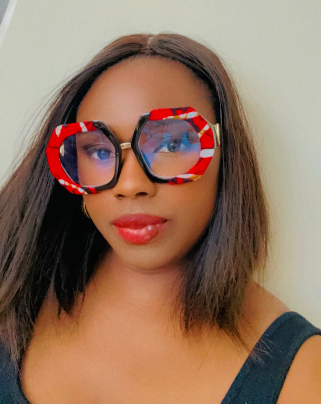SUNGLASSES